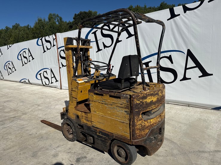 #5504-•-toyota-fbcs20-electric-forklift-image-1