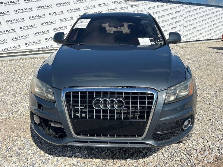 2011-audi-q5-image-25