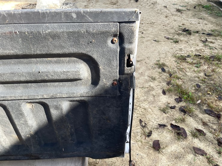 #3877-•-ford-super-duty-tailgate-image-14