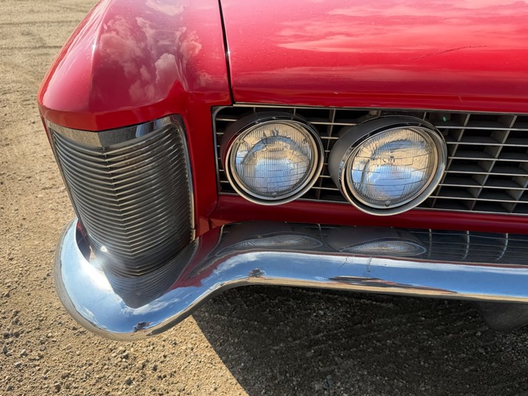 #143-•-1964-buick-riviera-image-20