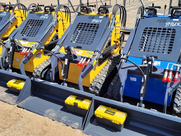 2026-zjz-380-mini-skid-steer-loader-skid-steer-image-1