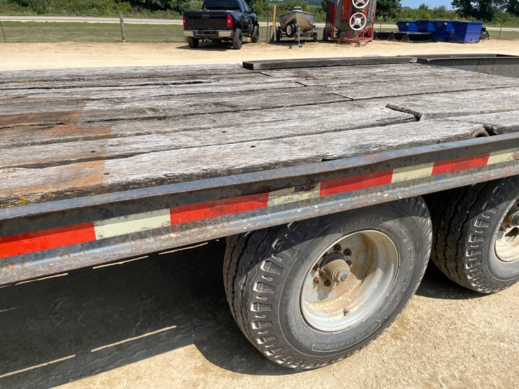 #1236-•-2005-home-made-19'-deckover-trailer-(has-wi-title)-image-12