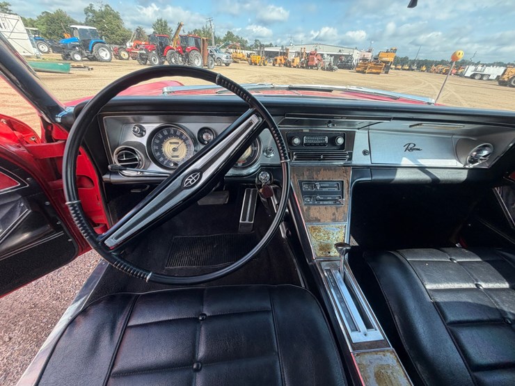 #143-•-1964-buick-riviera-image-57