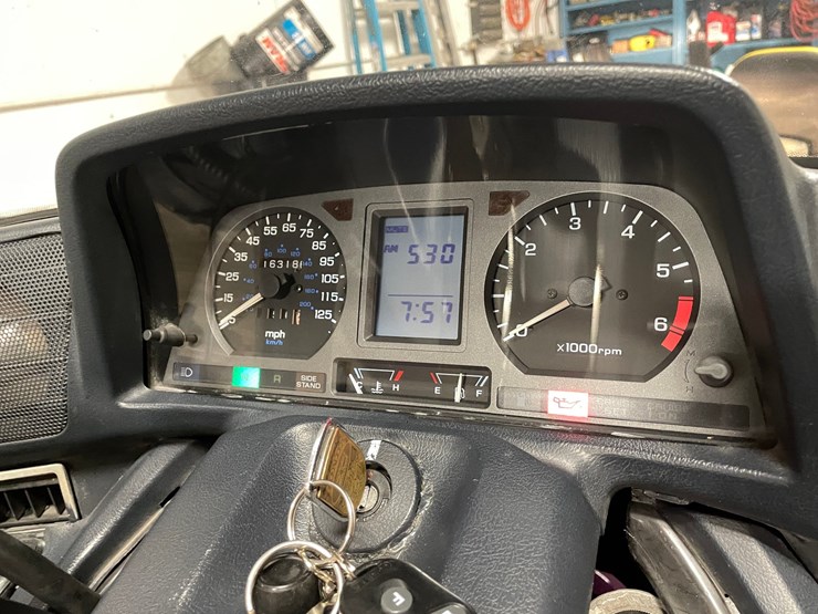 #301-•-1995-honda-goldwing-trike-(has-wi-title)-image-112