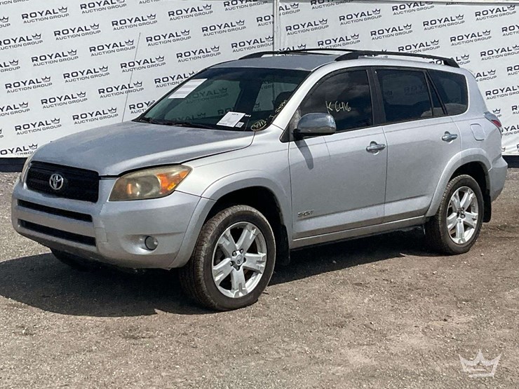 2006-toyota-rav4-image-1
