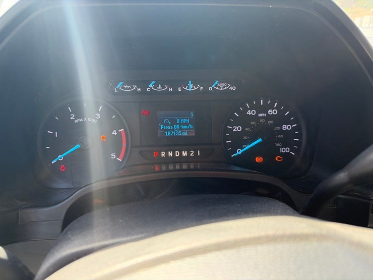 2019-ford-f550-image-49