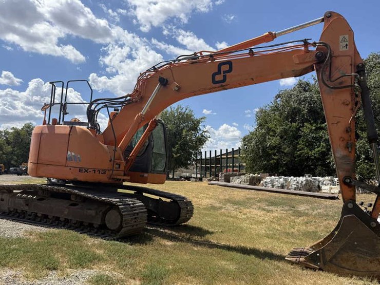 doosan-dx235-lcr-image-1