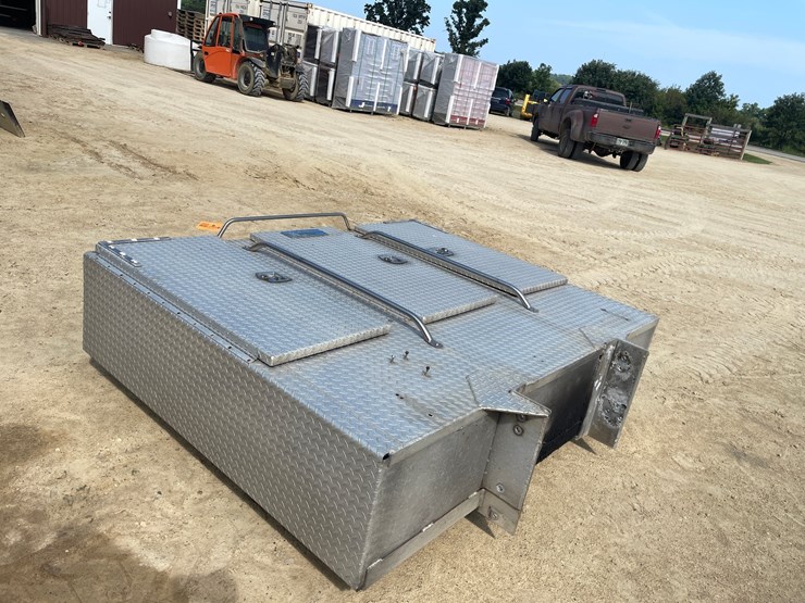 #3845-•-semi-aluminum-headache-rack-image-3
