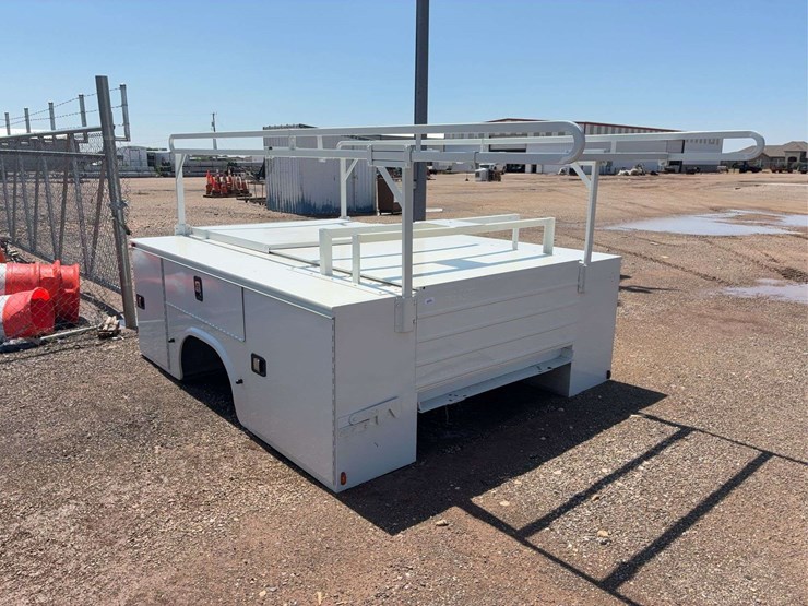 utility-truck-bed-image-1