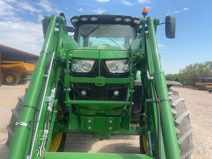 2022-john-deere-r-image-10