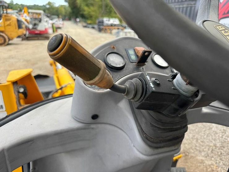 jcb-409-image-25