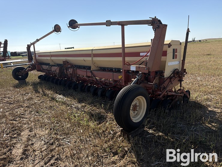 krause-5225-grain-drill-image-1