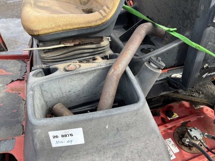 toro-groundsmaster-4700d-image-11