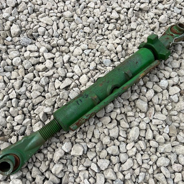JOHN DEERE 320
