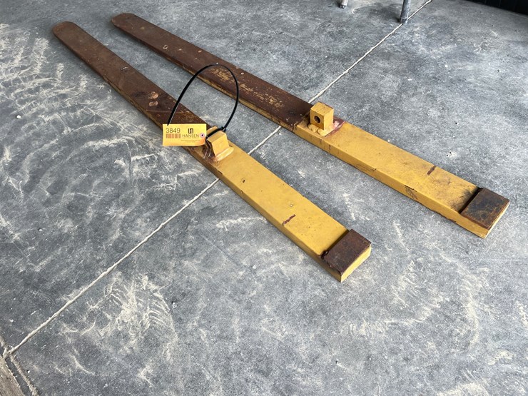 #3849-•-pair-of-63"-long-forks-image-1