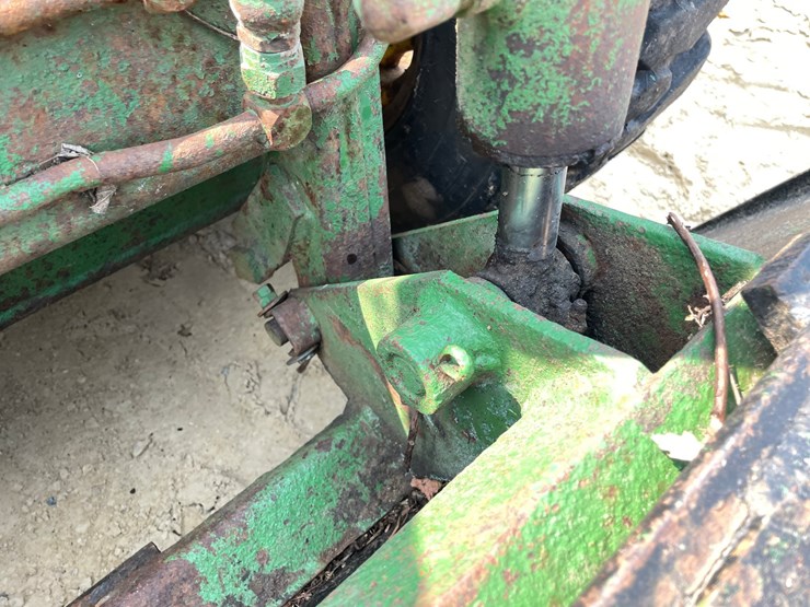 john-deere-60-image-38