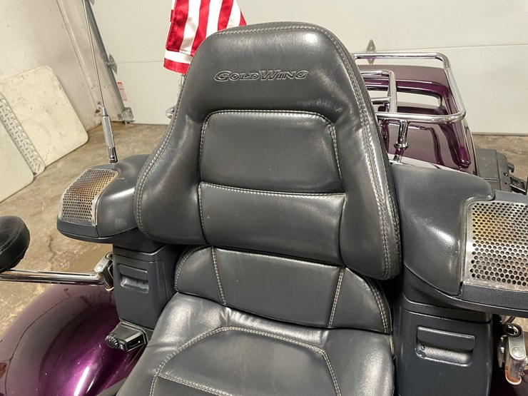 #301-•-1995-honda-goldwing-trike-(has-wi-title)-image-42