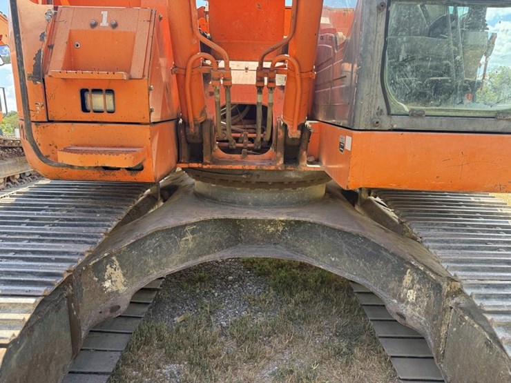 doosan-dx235-lcr-image-5