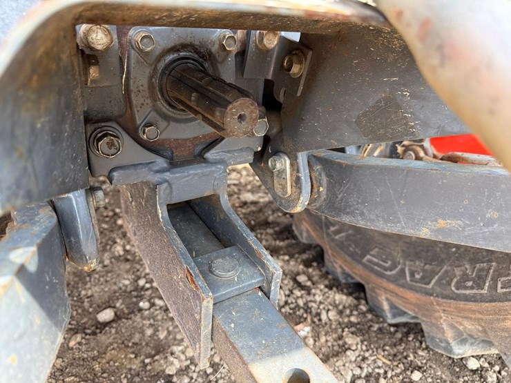 2018-kubota-l2501hst-image-16