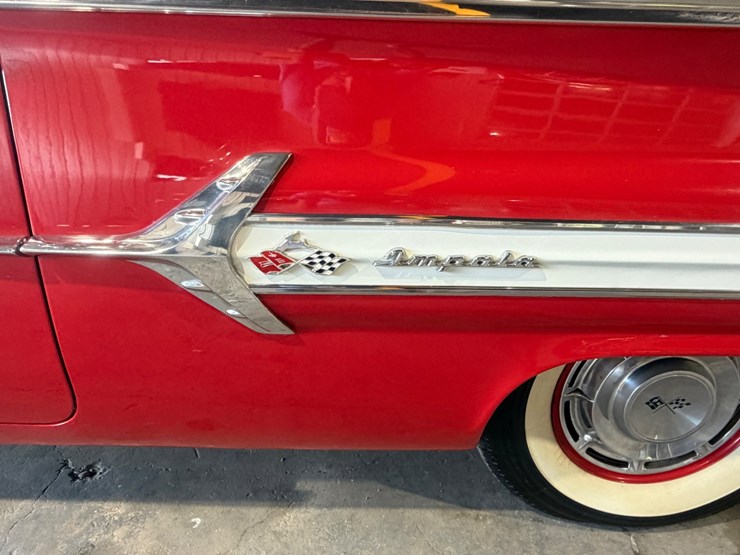 #128-•-1960-chevrolet-impala-2-door-hardtop-–-348-v8-image-80