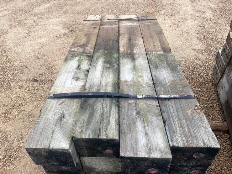 #3882-•-bundle-of-used-guard-rail-posts-image-7