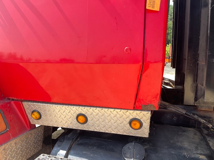 1980-ford-l9000-image-28