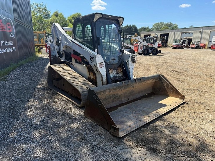 2015-bobcat-t770-image-6