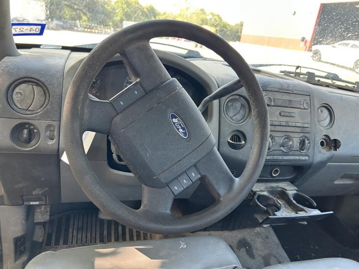 2008-ford-f150-xl-image-9