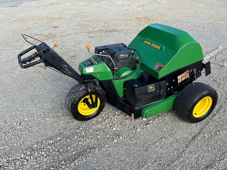 2002-john-deere-aerocore-800-image-1