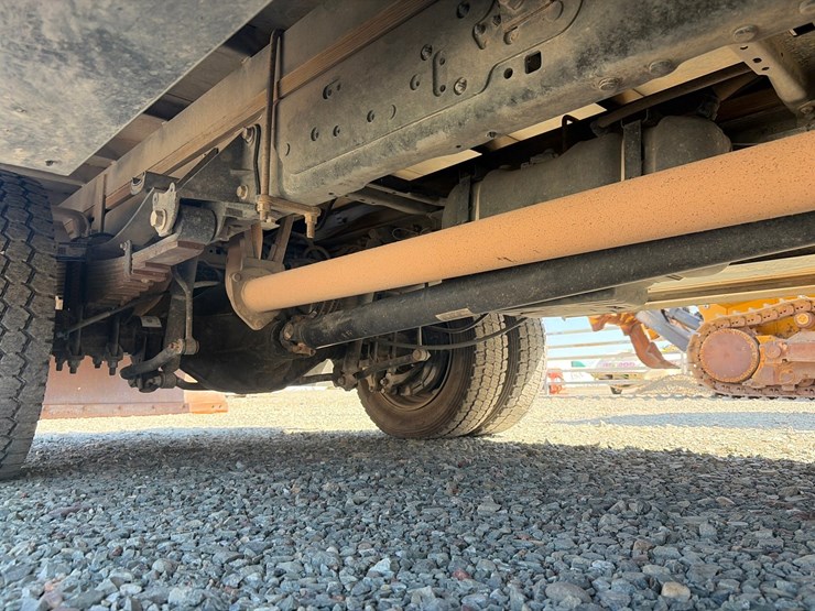 2019-ford-f550-image-36