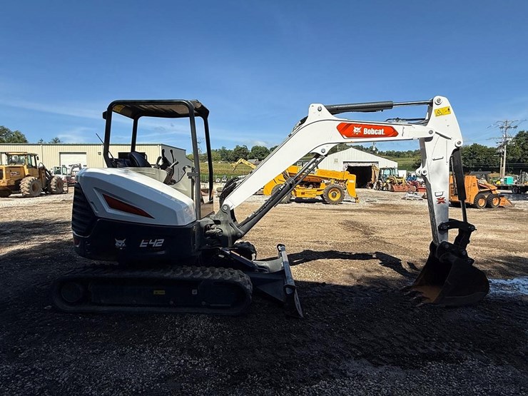 2020-bobcat-e42-image-5