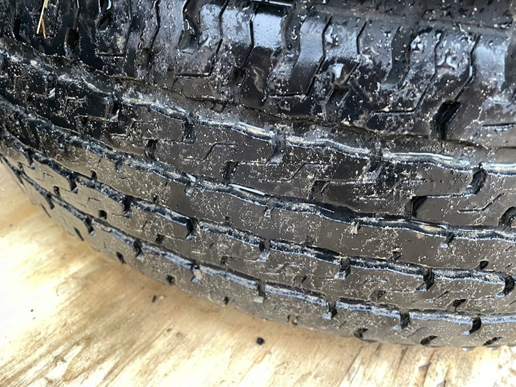 #3879-•-(6)-st-235/80r16-trailer-tires-image-13