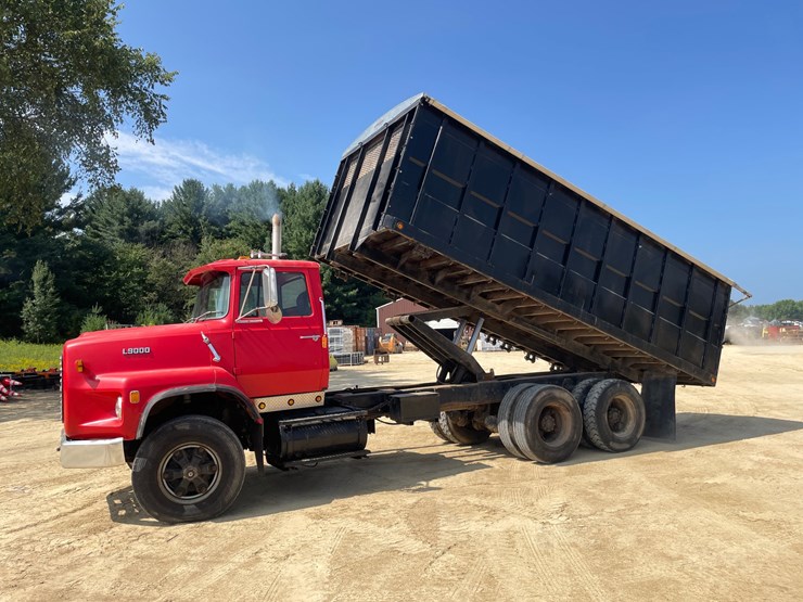 1980-ford-l9000-image-120
