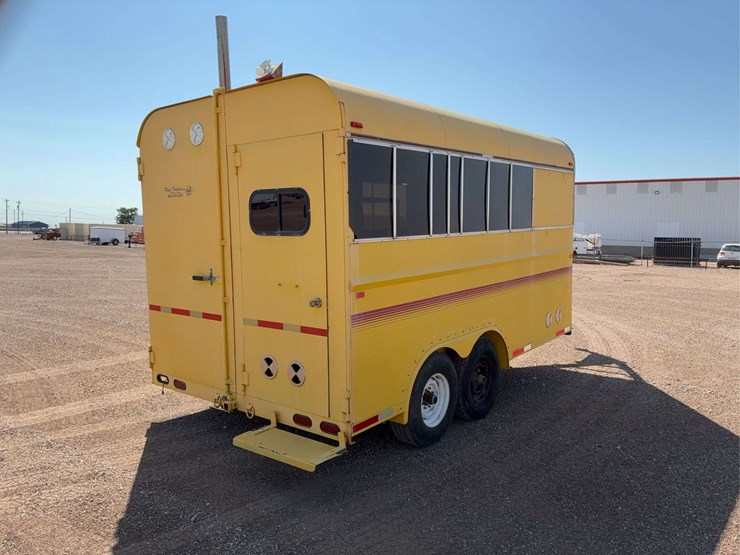 2004-reyes-trailers-enclosed-cargo-trailer-image-7