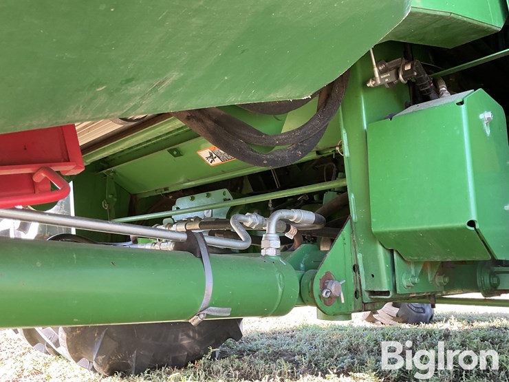 2019-john-deere-s790-image-14