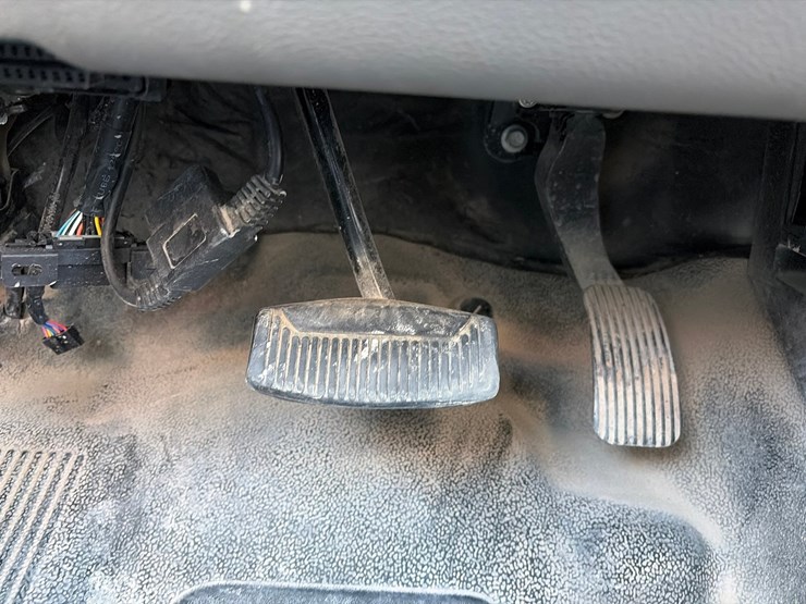 2019-ford-f550-image-53