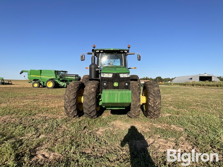 2016-john-deere-8370r-image-2