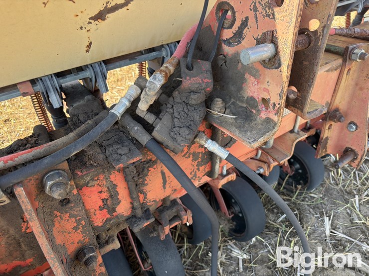 krause-5225-grain-drill-image-10