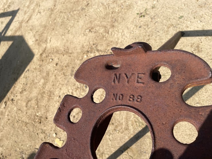 #3864-•-pipe-vise-stand-image-7