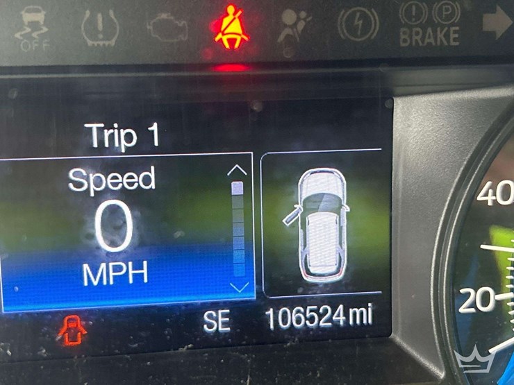 2016-ford-explorer-image-6