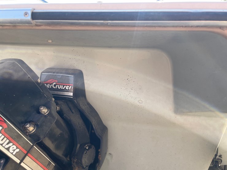 #1243-•-1993-starcraft-191-fiberglass-boat-(has-wi-title)-image-30