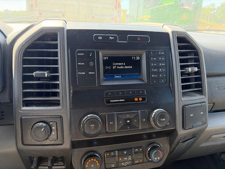 2019-ford-f550-image-46
