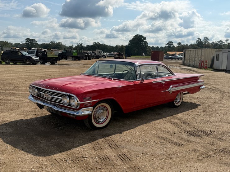 #128-•-1960-chevrolet-impala-2-door-hardtop-–-348-v8-image-34