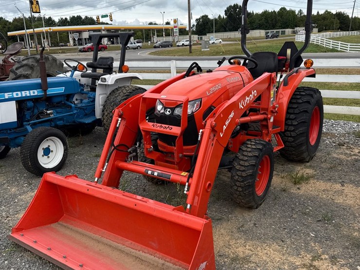 2023-kubota-l2502-image-1