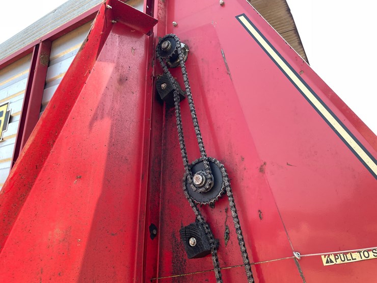 2013-john-deere-770-image-27