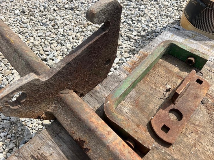 john-deere-2510-image-6