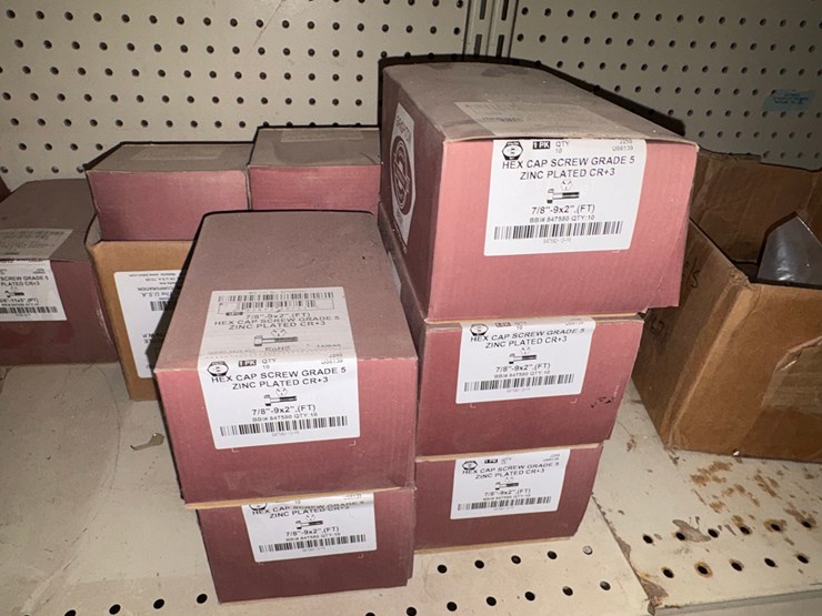 bolt-bin-w/-(1000+)-unused-nuts,-bolts,-&-washers-image-14