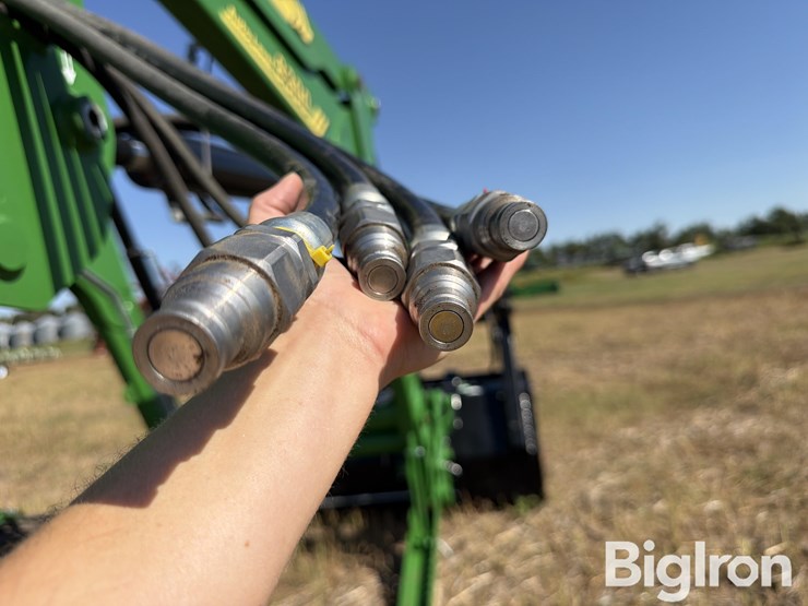 super-stars-8300-auto-level-grapple-loader-image-20