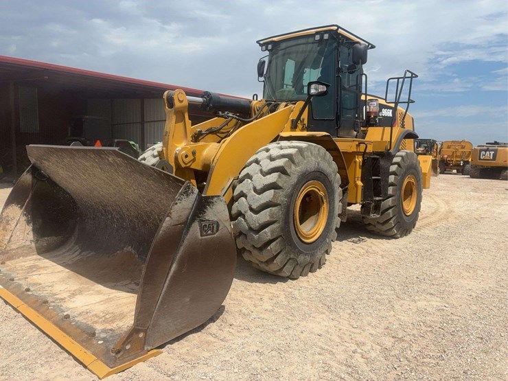 caterpillar-966k-image-2