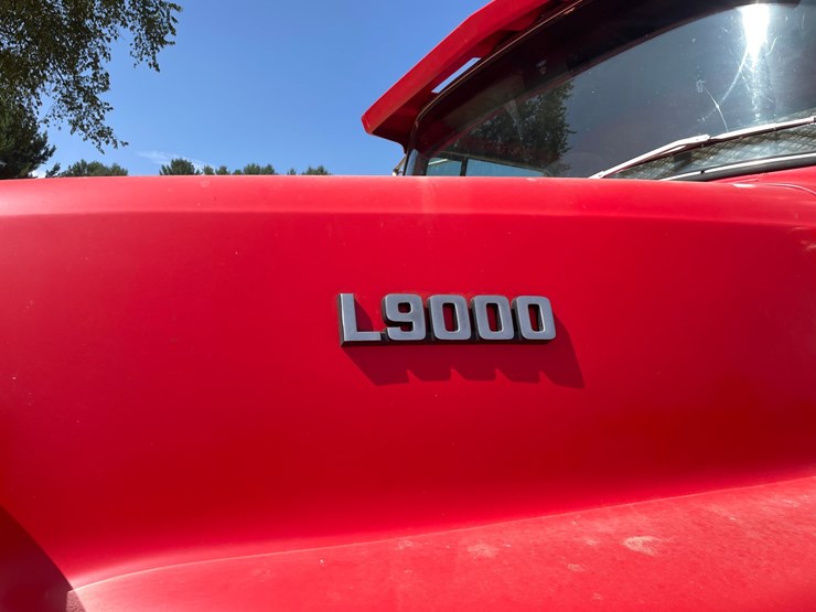 1980-ford-l9000-image-10